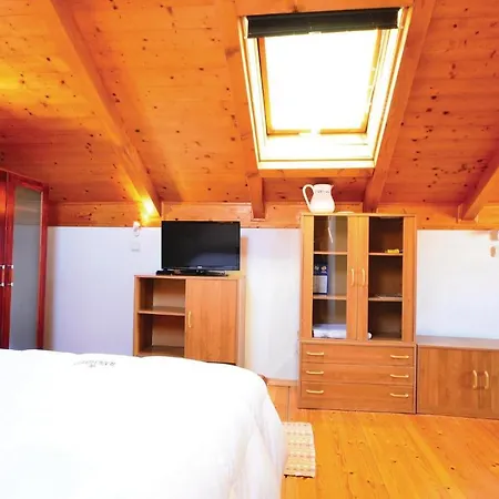 Holiday home Stunning In With Wifi