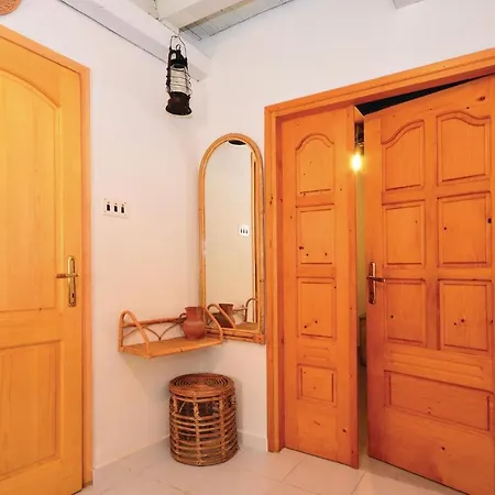 Semesterbostad 38 Kukljica